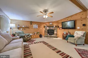 4715 Hikey St, Dover, PA 17315 - Photo 4