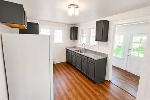 40 N Hartman St, York, PA 17403 - Photo 8