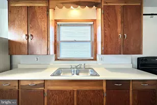 452 W Walnut St, Hanover, PA 17331 - Photo 6