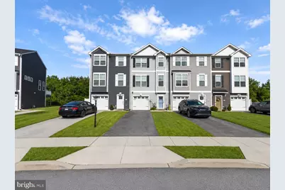 521 Charles Avenue, Hanover, PA 17331 - Photo 2