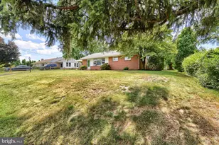 503 Bowman Ave, Lewisberry, PA 17339 - Photo 2