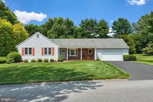 6 S Shaffer Dr, New Freedom, PA 17349 - Photo 4