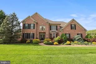 190 Hickory Ln, Hanover, PA 17331 - Photo 4