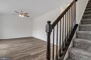 213 Sienna Ln, Red Lion, PA 17356 - Photo 2