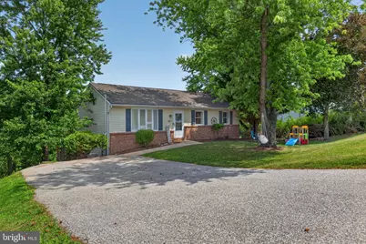 117 Mill Street, Seven Valleys, PA 17360 - Photo 2