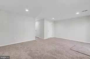 414 Charles Ave, Hanover, PA 17331 - Photo 24
