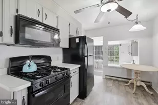 890 Melrose Ln, York, PA 17402 - Photo 16