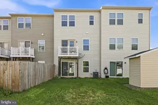 55 S Center St, Hanover, PA 17331 - Photo 32