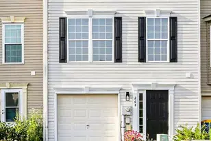 264 Country Ridge Dr, Red Lion, PA 17356 - Photo 2