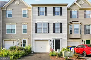 264 Country Ridge Dr, Red Lion, PA 17356 - Photo 2