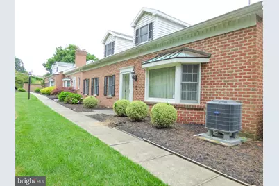 2006 Wyntre Brooke Drive SW, York, PA 17403 - Photo 2