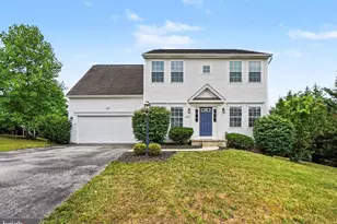 332 Woodbridge Dr, Etters, PA 17319 - Photo 2
