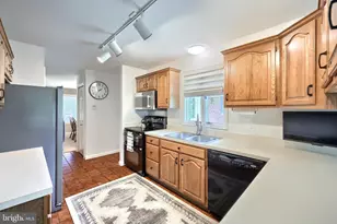 910 Shenandoah Ln, York, PA 17404 - Photo 14