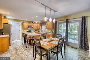 2540 Eldorado Dr, York, PA 17402 - Photo 16