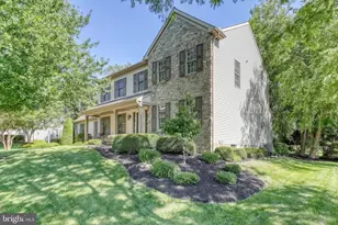 2540 Eldorado Dr, York, PA 17402 - Photo 4
