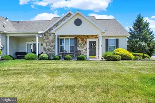 27 S Alpine Dr, York, PA 17408 - Photo 1