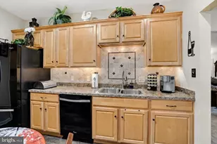 27 S Alpine Dr, York, PA 17408 - Photo 12