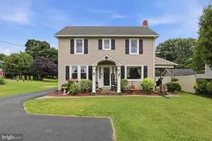 418 E Broadway, Red Lion, PA 17356 - Photo 2