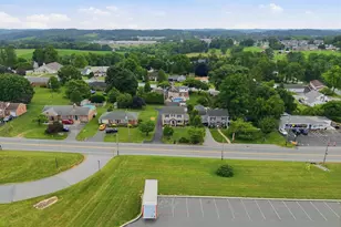 418 E Broadway, Red Lion, PA 17356 - Photo 44