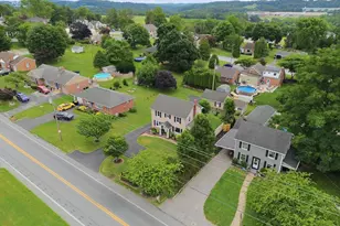 418 E Broadway, Red Lion, PA 17356 - Photo 40
