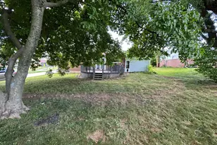 39 E Crestlyn Dr, York, PA 17402 - Photo 20