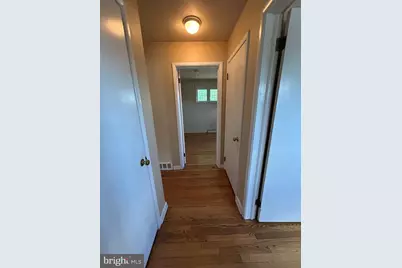 39 E Crestlyn Drive, York, PA 17402 - Photo 10