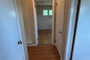 39 E Crestlyn Dr, York, PA 17402 - Photo 10