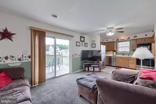 1902 Wyatt Cir, Dover, PA 17315 - Photo 2