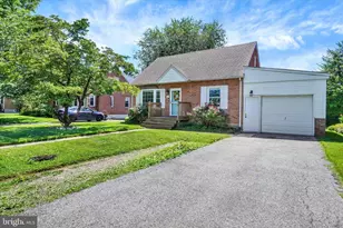 314 Pinehurst Rd, York, PA 17402 - Photo 2