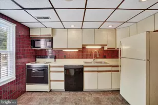 1000 Country Club Rd, York, PA 17403 - Photo 6