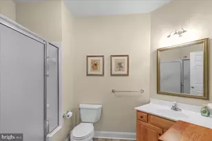 1010 Crest Way, York, PA 17403 - Photo 24