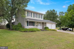 2904 Village Square Dr, Dover, PA 17315 - Photo 2