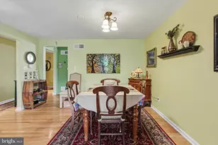 946 Eagle Ln, Wrightsville, PA 17368 - Photo 8