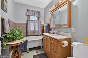 122 N Franklin St, Red Lion, PA 17356 - Photo 18