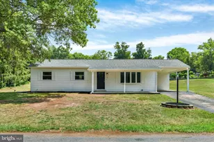 85 Vista Cir, Etters, PA 17319 - Photo 2