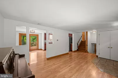 5618 Nancy Lou Lane, Stewartstown, PA 17363 - Photo 6