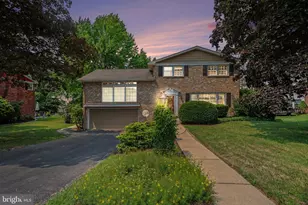 2665 Milford Ln, York, PA 17402 - Photo 2