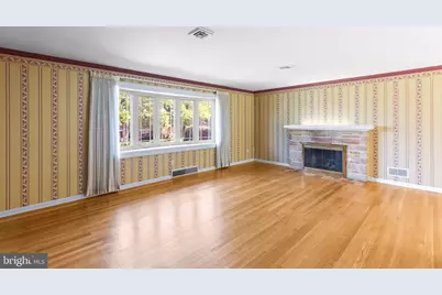118 Shelbourne Drive, York, PA 17403 - Photo 4