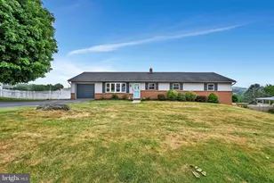 92 Kendale Rd, Red Lion, PA 17356 - Photo 1