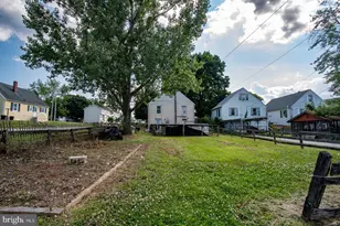 816 McAllister St, Hanover, PA 17331 - Photo 4