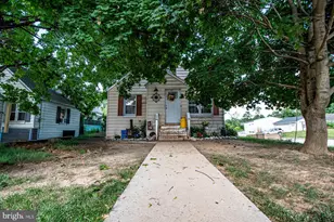 816 McAllister St, Hanover, PA 17331 - Photo 2
