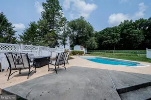 43 Pinewood Cir, Hanover, PA 17331 - Photo 8