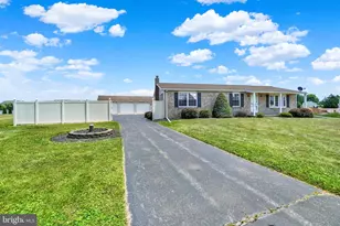 3230 Lewisberry Rd, York, PA 17404 - Photo 4