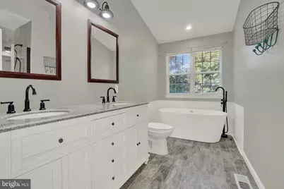 139 Hershey Circle, Stewartstown, PA 17363 - Photo 16