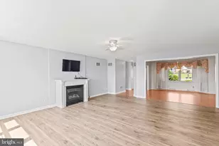 151 Overview Cir E, Red Lion, PA 17356 - Photo 10