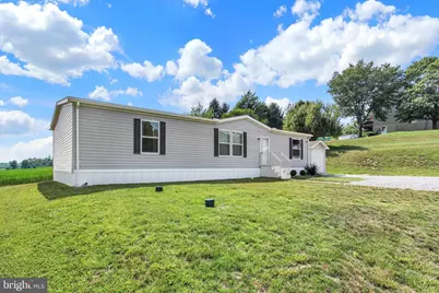 2120 Stauffer Road, Seven Valleys, PA 17360 - Photo 2