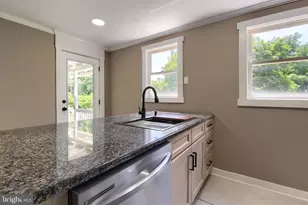 21 N York Rd, Dillsburg, PA 17019 - Photo 16
