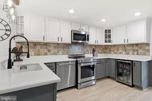 690 Academy Rd, York, PA 17406 - Photo 6