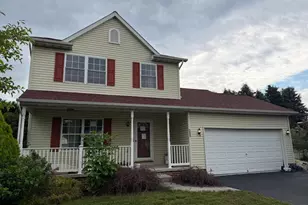 1665 Taylor Dr, Hanover, PA 17331 - Photo 1