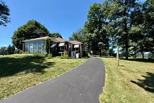 9100 Yellow Church Rd, Seven Valleys, PA 17360 - Photo 18